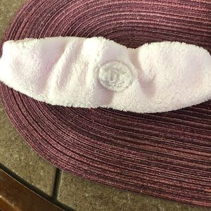Chanel head band